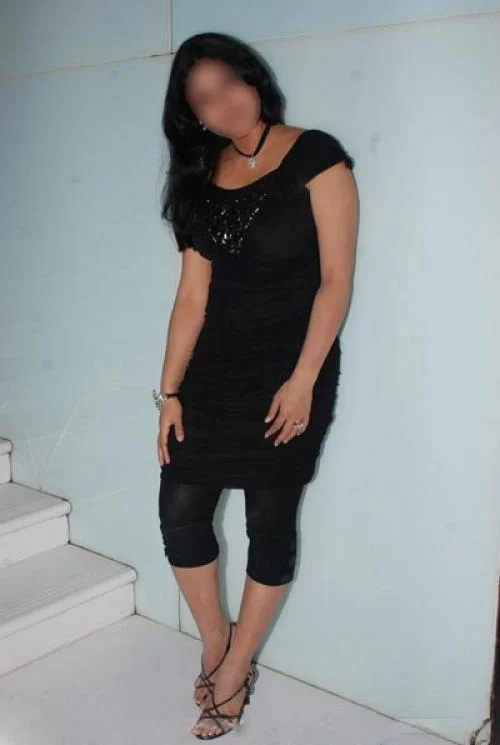 Call Girls Mohanlalganj